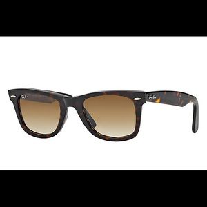 Original Wayfarer Classic Ray Ban Sunglasses